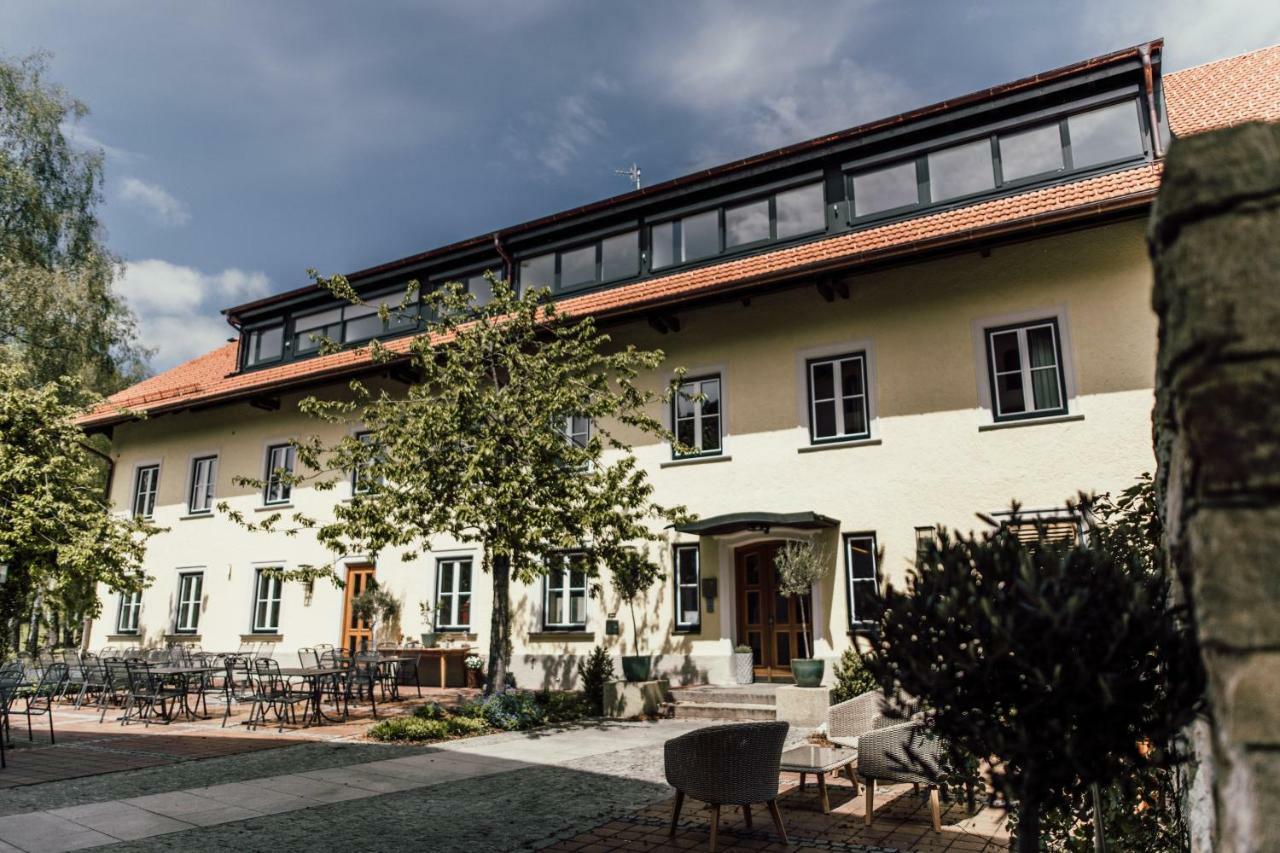 Angermuehle Landgasthof Altenmarkt an der Alz Exterior photo